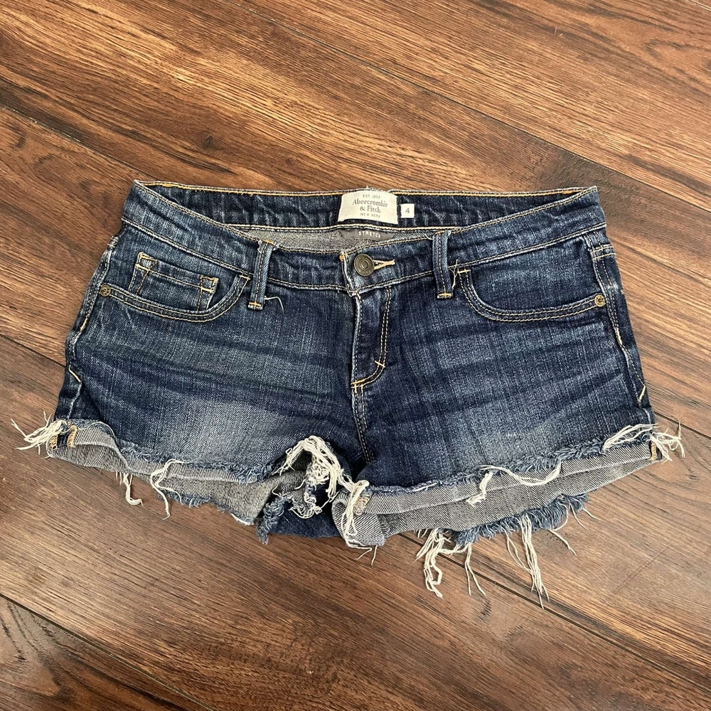 ❌️ SOLD ❌️A&F shorts